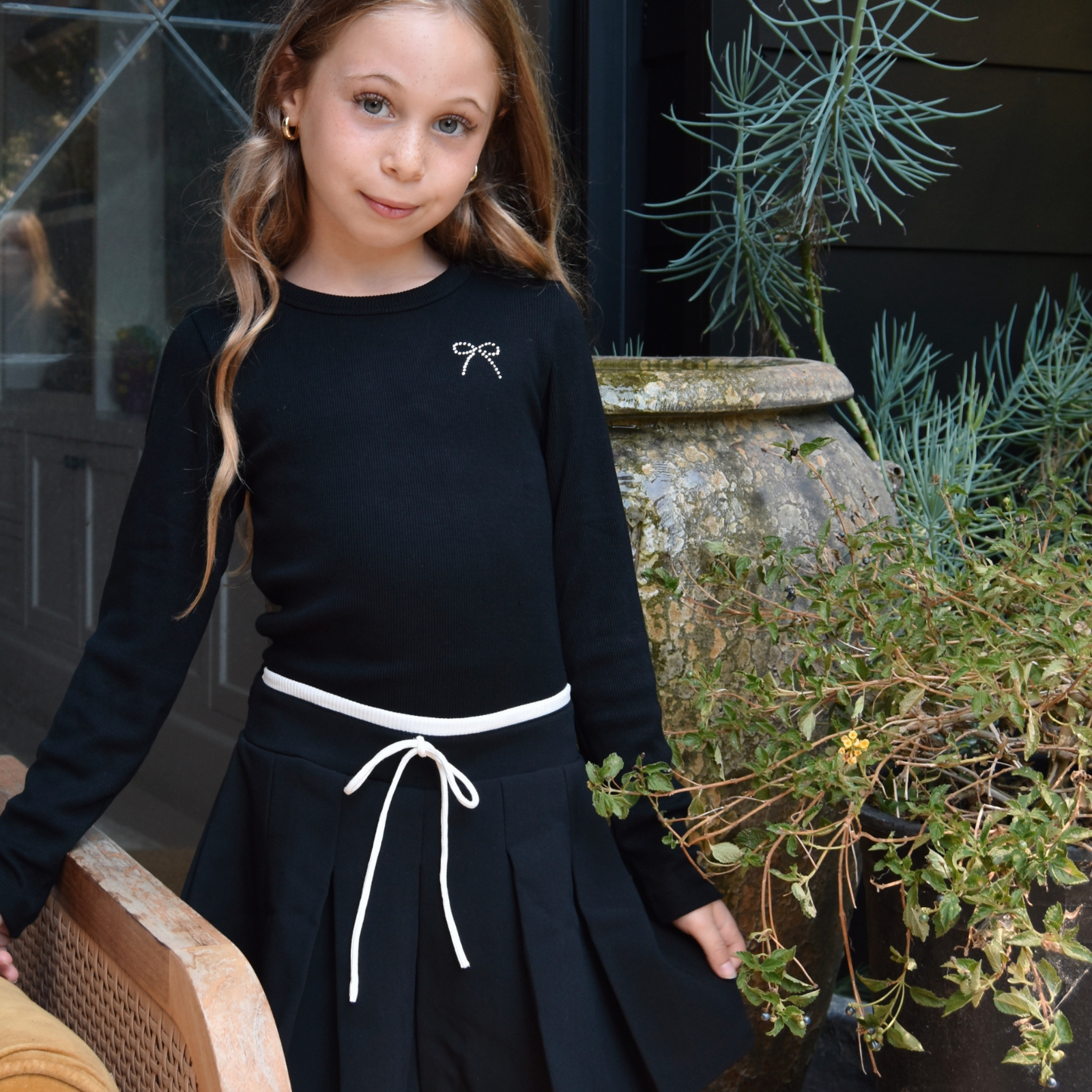 FBZ Girls Frieda Black Skirt With White Bow Girls Special Bottoms FBZ Flowers By Zoe Black Y/S (7/8)