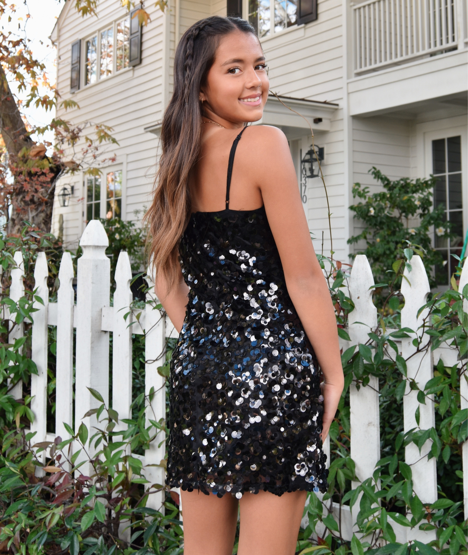 8apart Women Roxie Floral Sequin Mini Dress Womens Casual Dresses 8apart