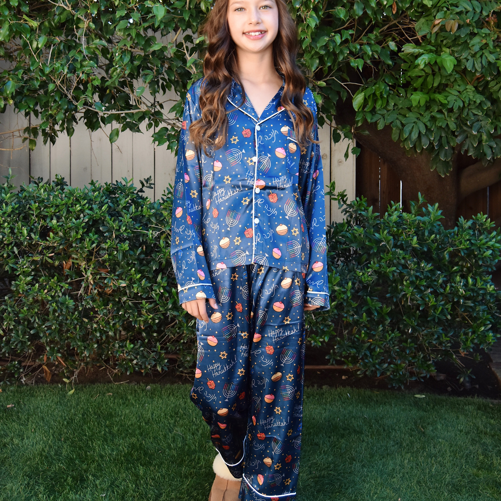 Tweenstyle Girls Silky Long Lounge Set Hannukah Accessories Sparkle by Stoopher Multi Y/4