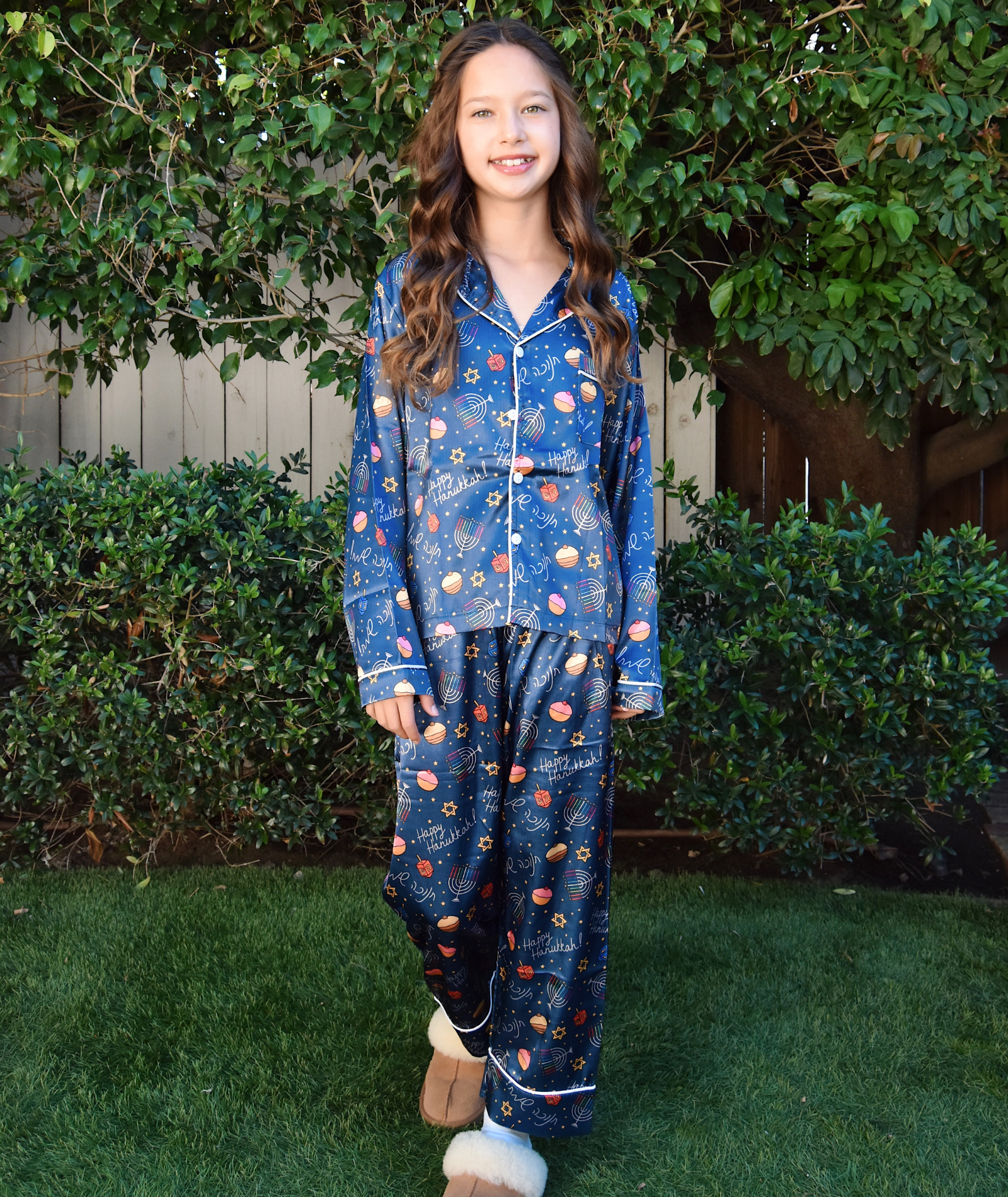 Tweenstyle Girls Silky Long Lounge Set Hannukah Accessories Sparkle by Stoopher Multi Y/4