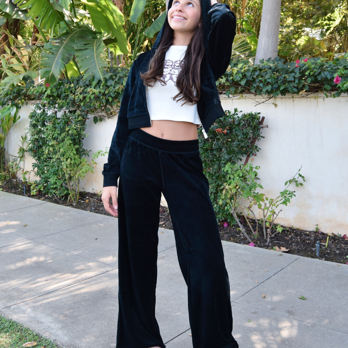 Katie J NYC Girls Jade Wide Leg Sweatpants Girls Casual Bottoms Katie J NYC Black Y/S (7/8)