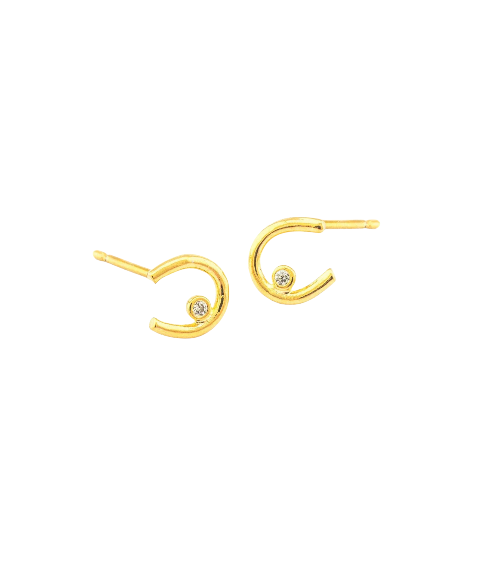 TAI Horseshoe Studs Jewelry - Trend TAI Gold