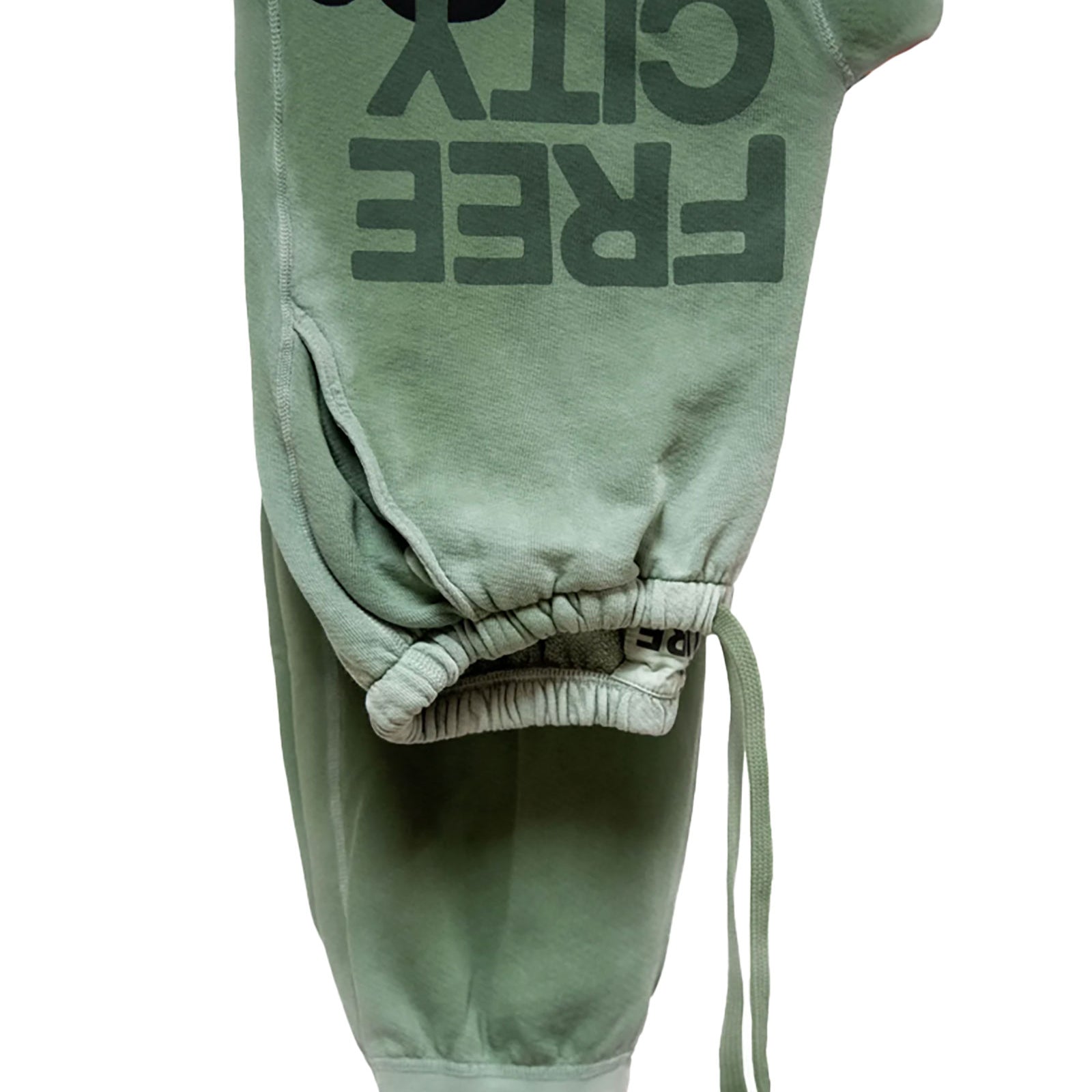 FREECITY Women Sunfades Pocket Sweatpants Joshua Tree Womens Casual Bottoms FREECITY Green Juniors/Women XS