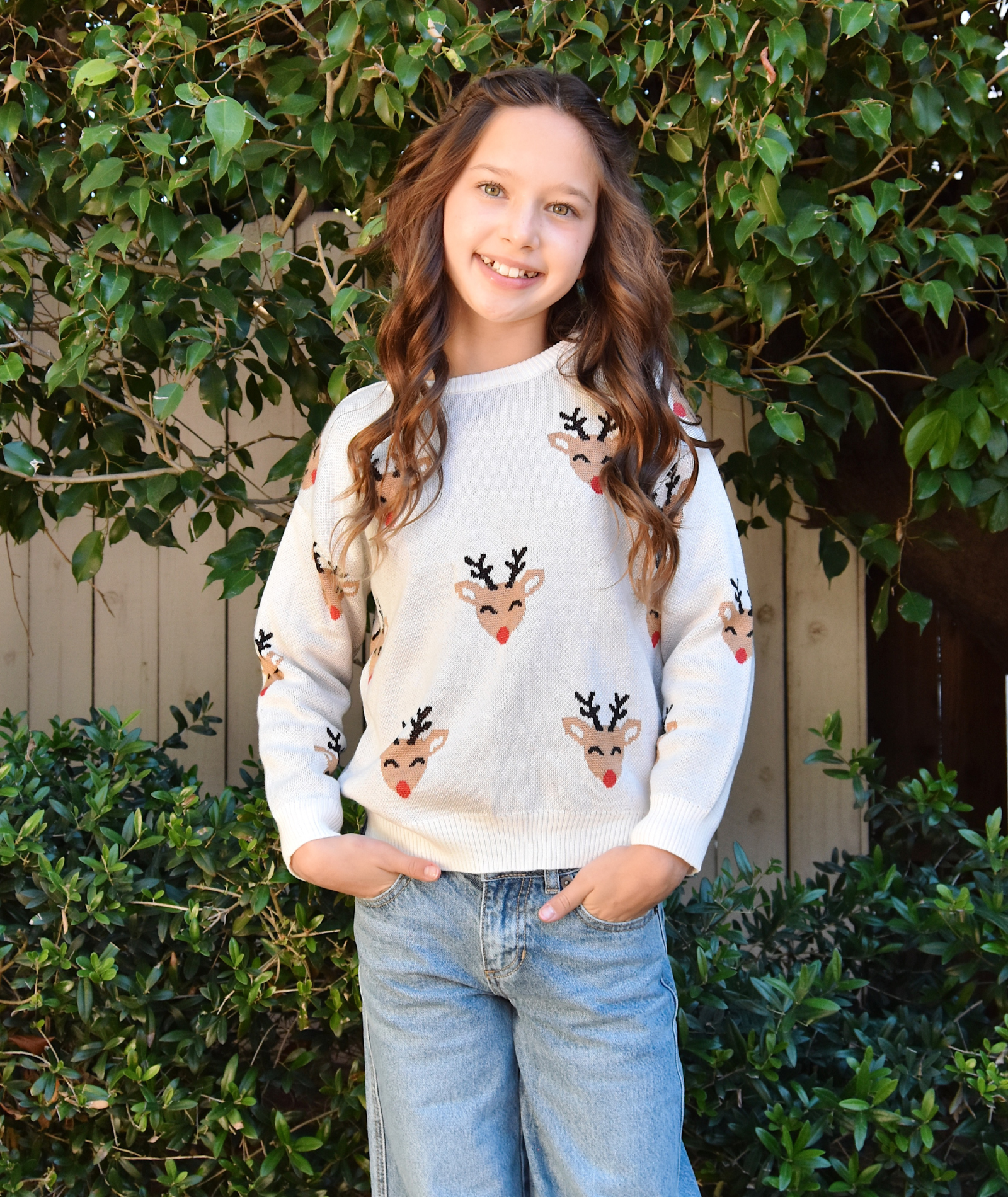 Beach Riot Girls Callie Sweater Reindeer Distressed/seasonal girls Beach Riot