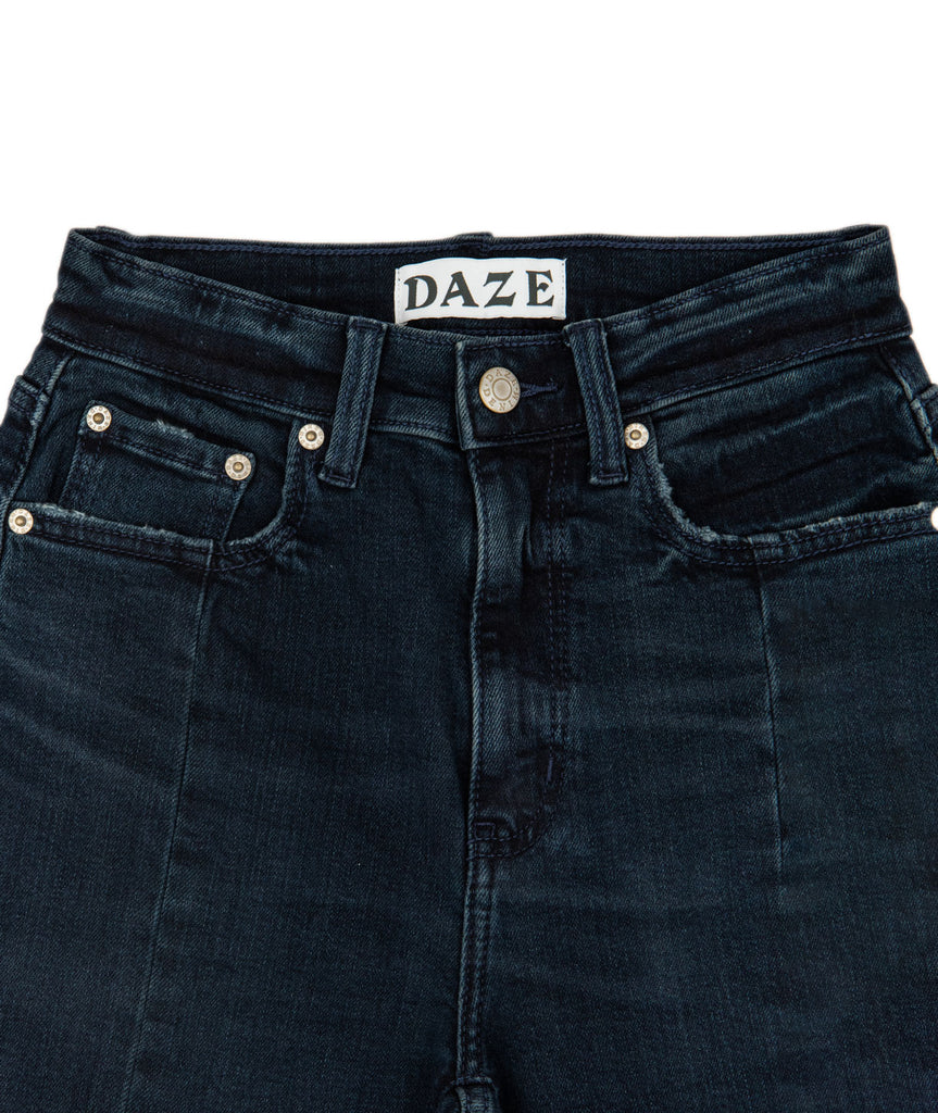 Daze Women Go-Getter with Front Slit Jeans Manifest Distressed/seasonal womens Daze   